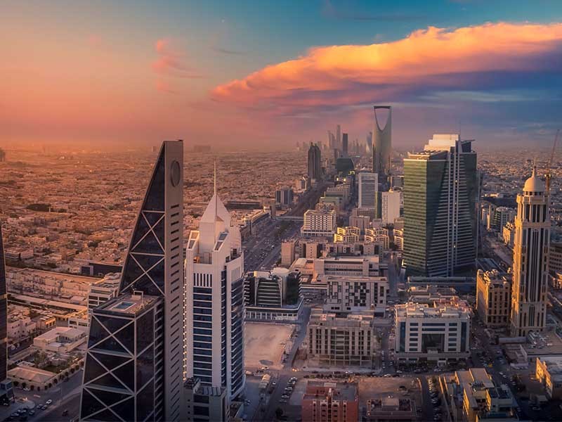 Jll strengthens smarter future for real estate in the middle east